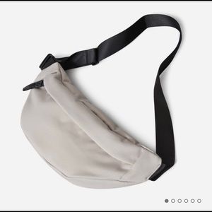 Everlane renew transit bag NWOT